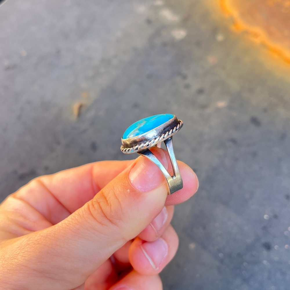 PRICE FIRM Gorgeous Turquoise Sterling Silver Statement Ring - Picture 9 of 15